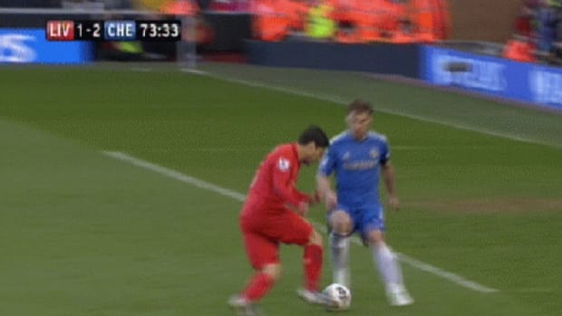 suarez-bite.gif
